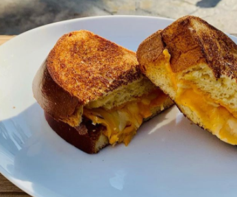Order Gourmet Grilled Cheese Sandwich food online from 25 Degrees store, Los Angeles on bringmethat.com