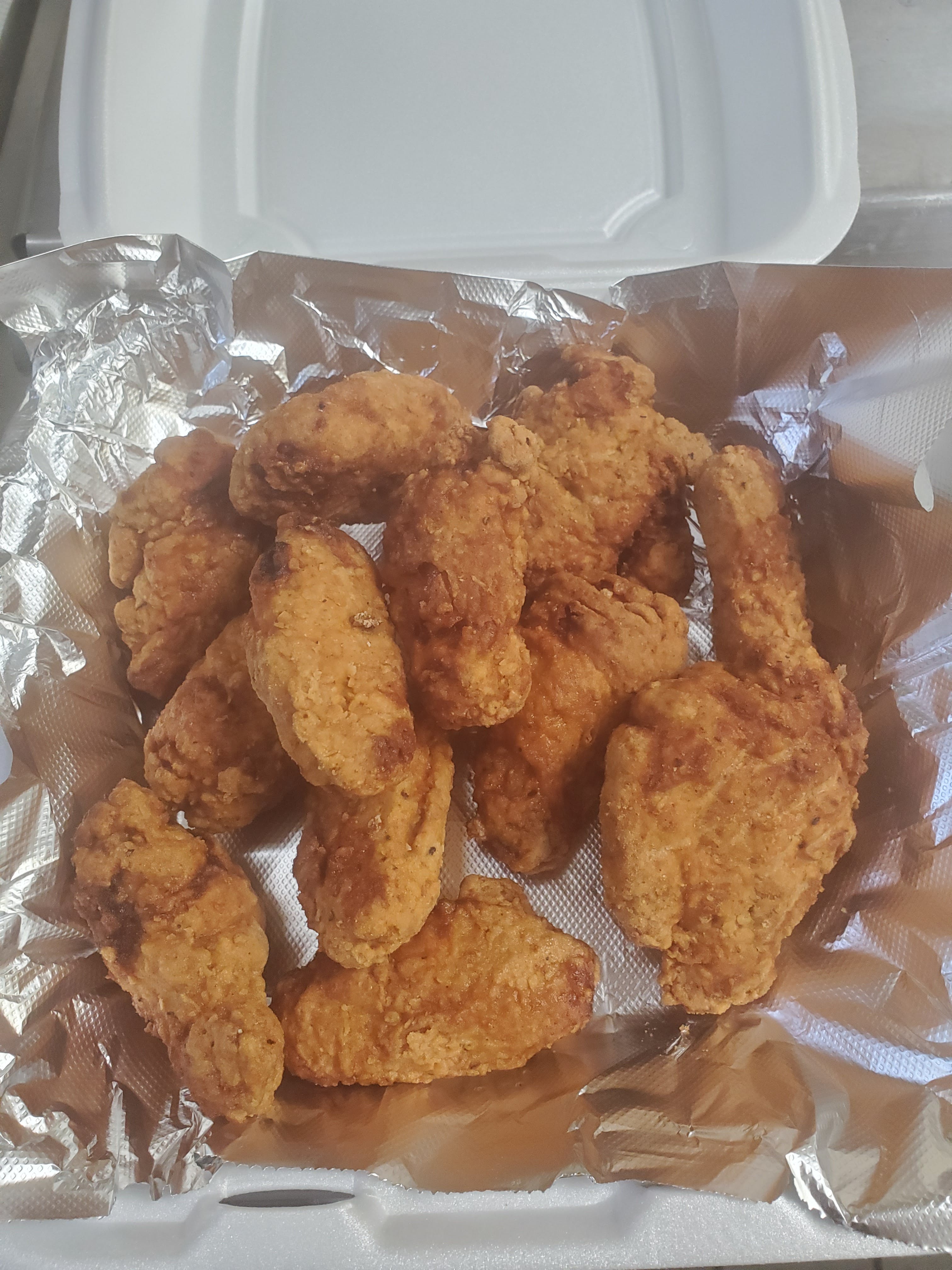 Order Hot Wings - 6 Pieces food online from Pizza Cucina store, Oswego on bringmethat.com