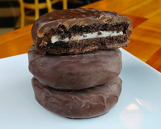 Order Chocolate Covered Oreo food online from Chocolate Cafe store, Columbus on bringmethat.com
