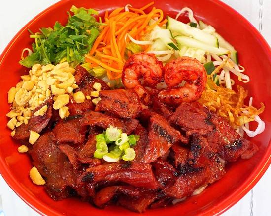 Order Bun Heo Nuong food online from Db Kitchen store, Hillsboro on bringmethat.com