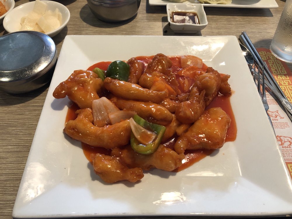 Order Sweet and Sour Chicken food online from Charlie Kangs Chinese & Korean Cuisine  store, East Lansing on bringmethat.com