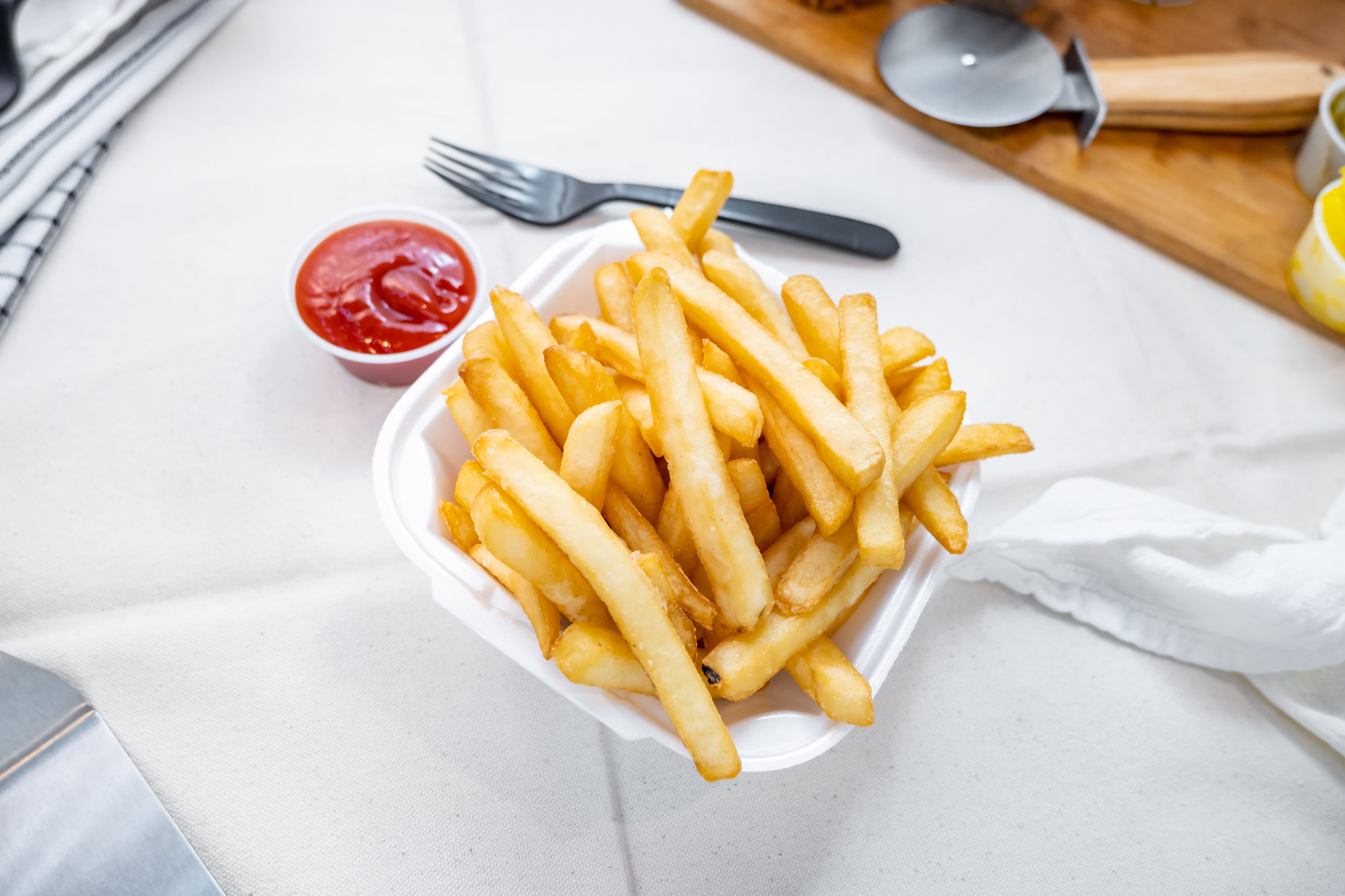 Order French Fries - Appetizer food online from Pazzo Pazzo store, Philadelphia on bringmethat.com