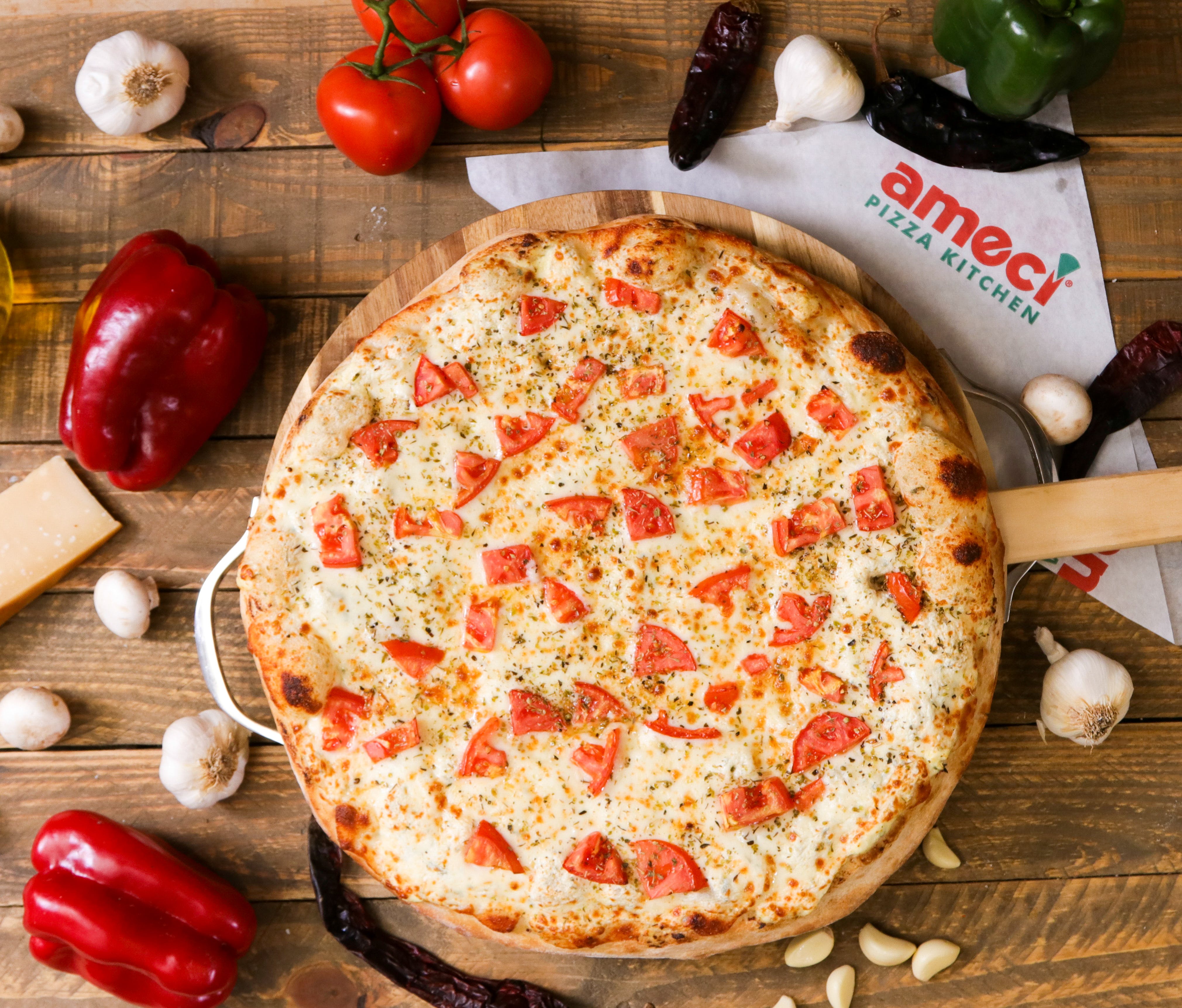 Order White Knight Pizza - Small 10'' (6 Slices) food online from Ameci Pizza store, Camarillo on bringmethat.com