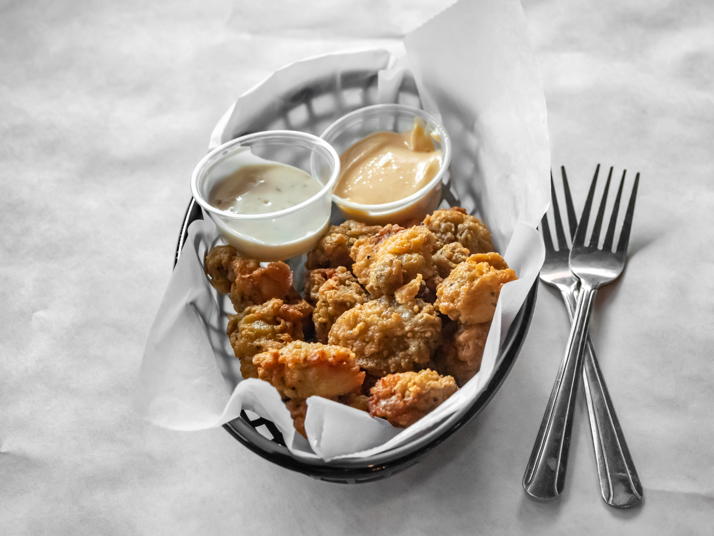 Order A6. Fried Oysters food online from Rocking Crab Cajun Seafood & Bar store, Stroudsburg on bringmethat.com