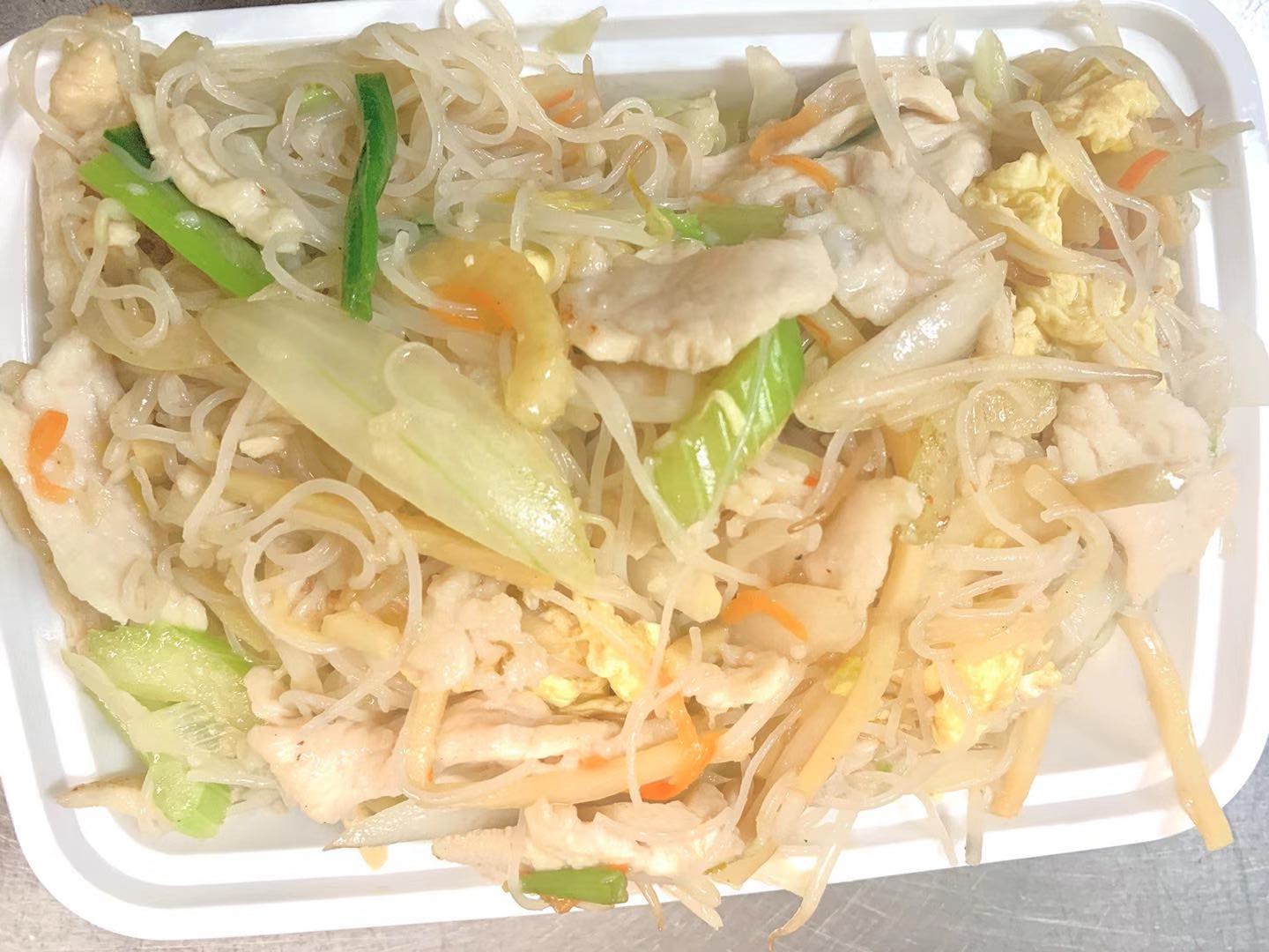 Order Chicken Mein Fun food online from China Express store, Loves Park on bringmethat.com
