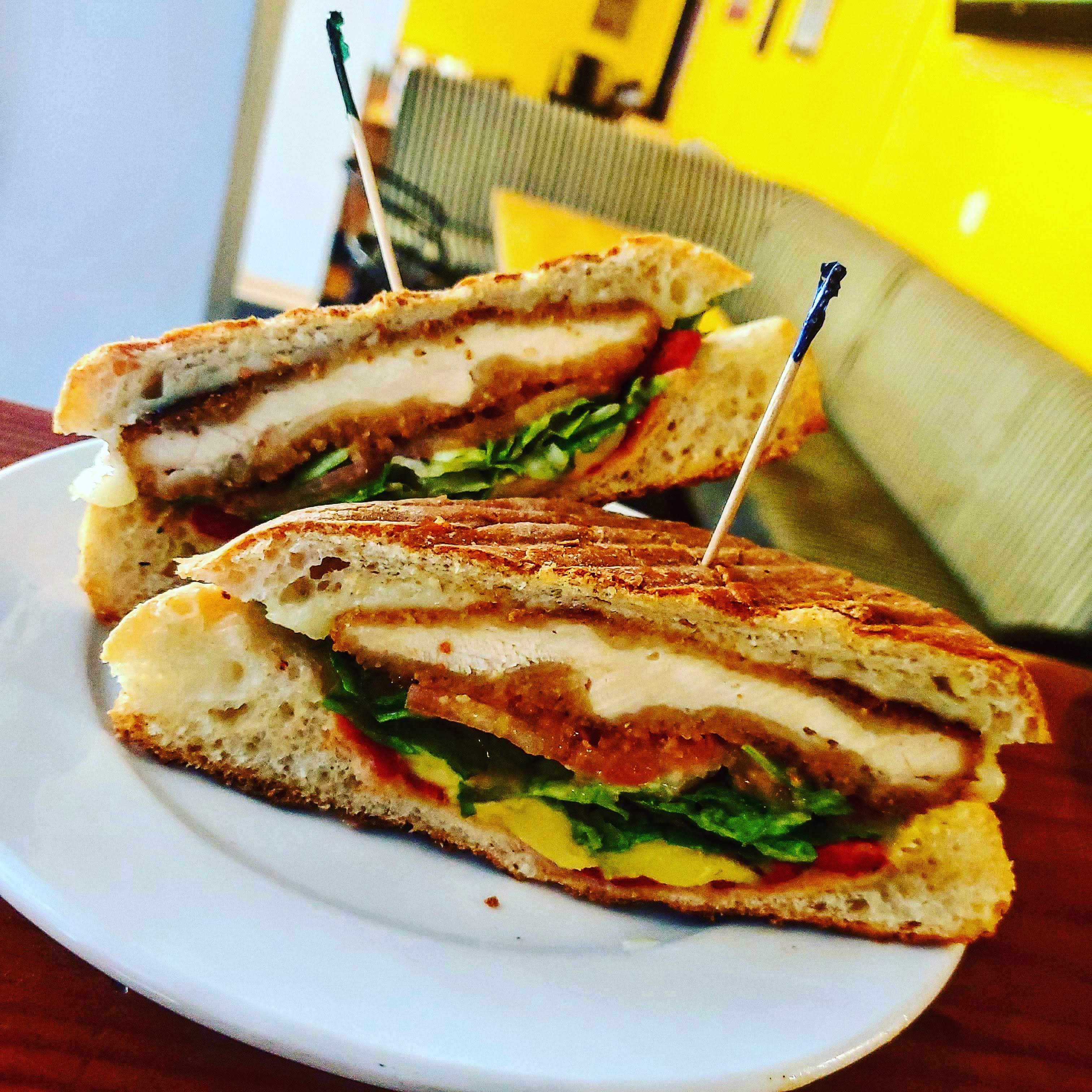 Order #3 Italian Chicken Sandwich food online from Fruta Cafe 1000 store, Bridgeport on bringmethat.com