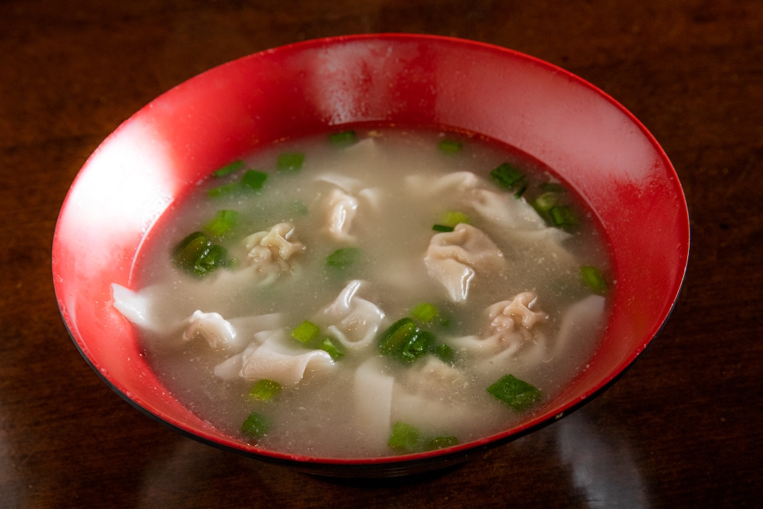 Order +Wonton In Chicken Broth food online from Han Dynasty store, New York on bringmethat.com