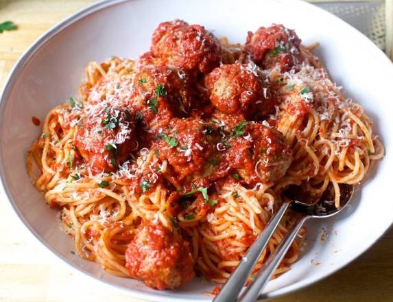 Order Spaghetti Bolognese food online from Spiazzo Ristorante store, San Francisco on bringmethat.com