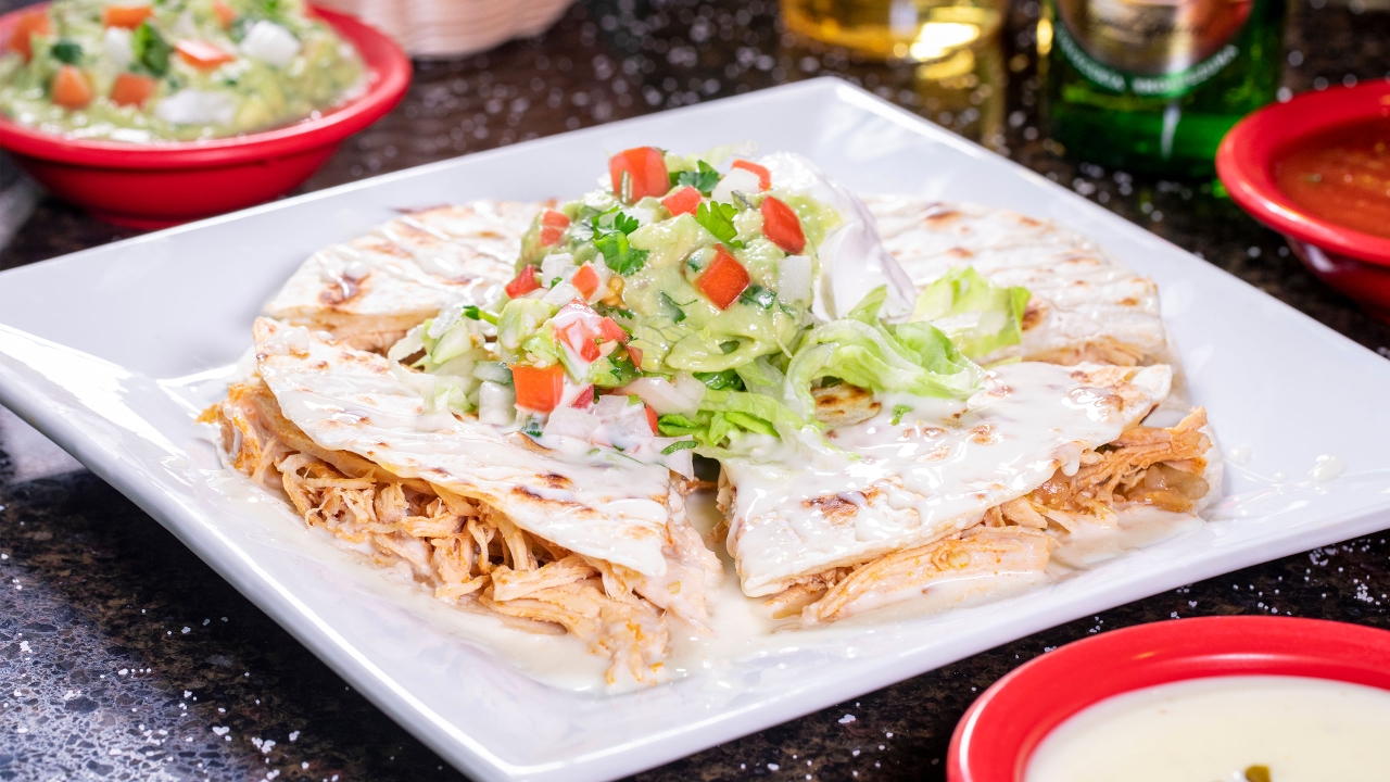 Order Quesadilla Mexicana food online from Casa Grande store, South Point on bringmethat.com