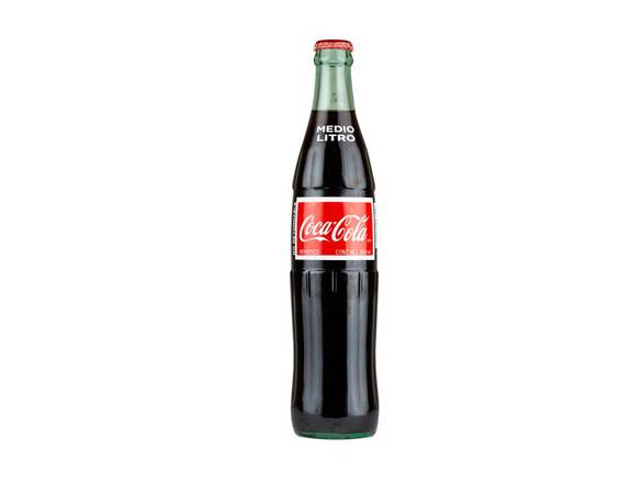 Order MEXICAN COKE food online from Black Walnut Cafe store, Houston on bringmethat.com