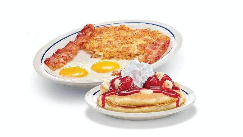 Order World-Famous Pancake Combo food online from IHOP store, Las Vegas on bringmethat.com