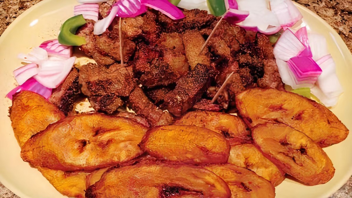 Order Brisket Soya and plantains (Meal) food online from Prime Restaurant store, Hyattsville on bringmethat.com