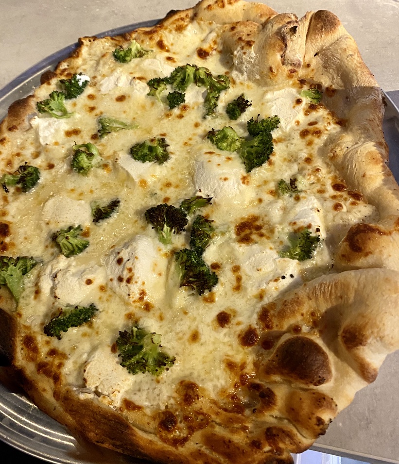 Order Blanco Broccoli Pizza food online from Twisted Gingers Brewing Co store, Philadelphia on bringmethat.com