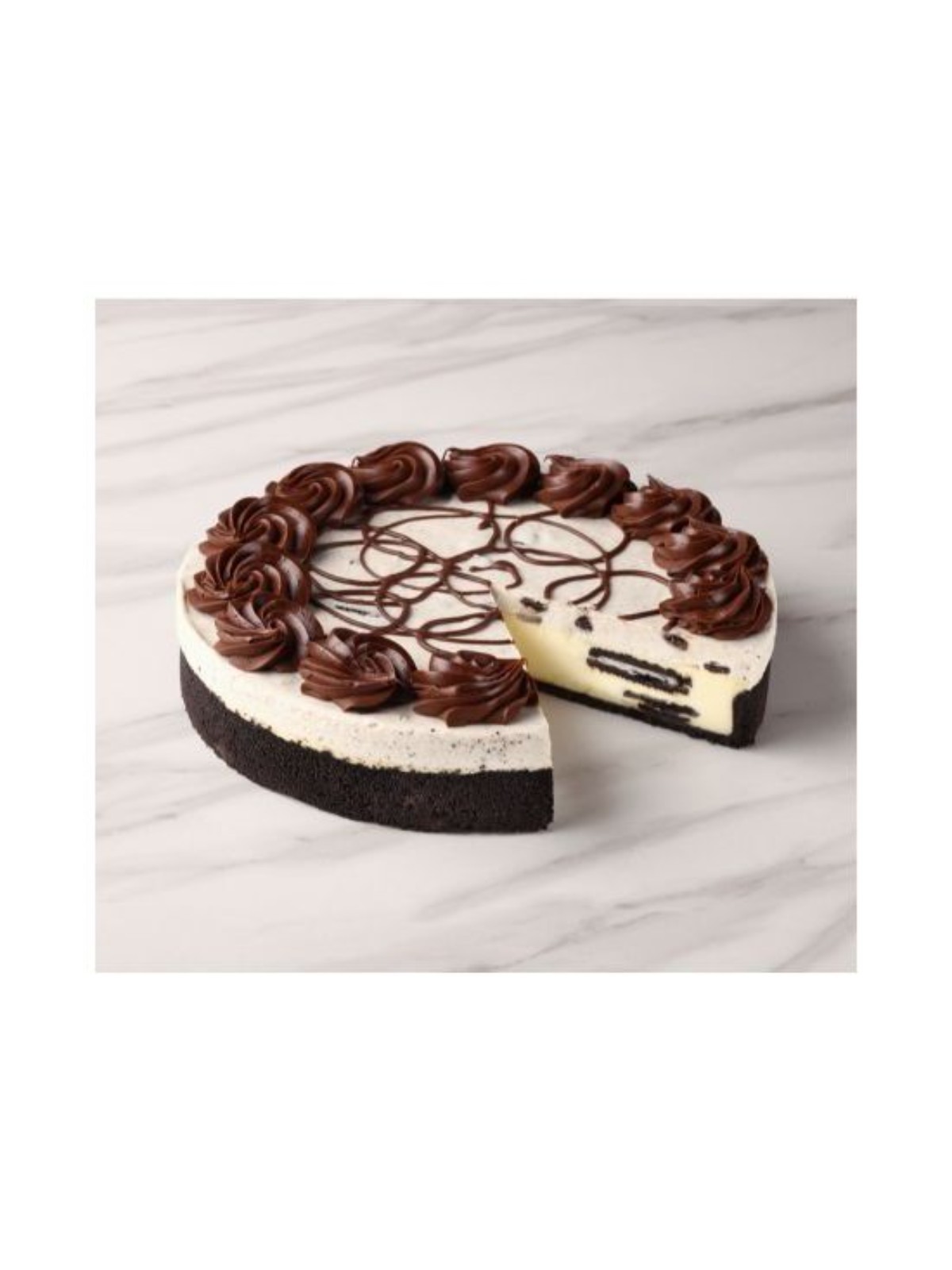 Order The Cheesecake Factory Bakery 10" Oreo® Cookies & Cream Cheesecake (76 oz) food online from Light Speed Market store, Los Angeles on bringmethat.com