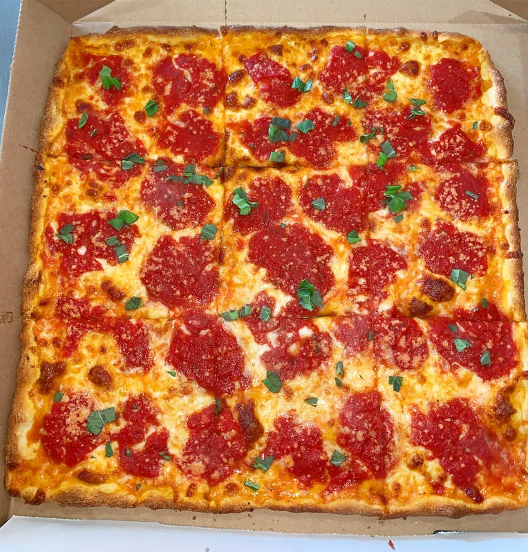 Order Trenton Tomato Brooklyn Pie - Pizza food online from Pasquales Pizzeria store, Wall Township on bringmethat.com