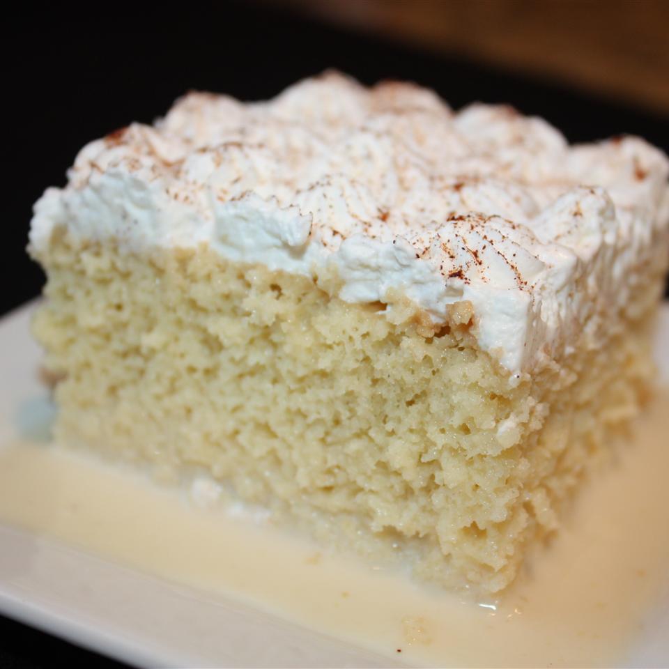 Order Tres leches food online from Anthony Deli store, White Plains on bringmethat.com