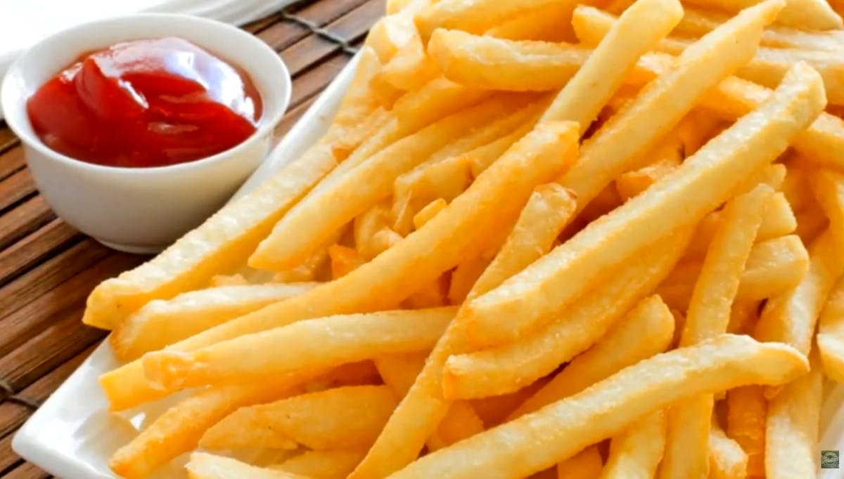 Order French Fries - Appetizer food online from Golden Pizzeria store, Norfolk on bringmethat.com