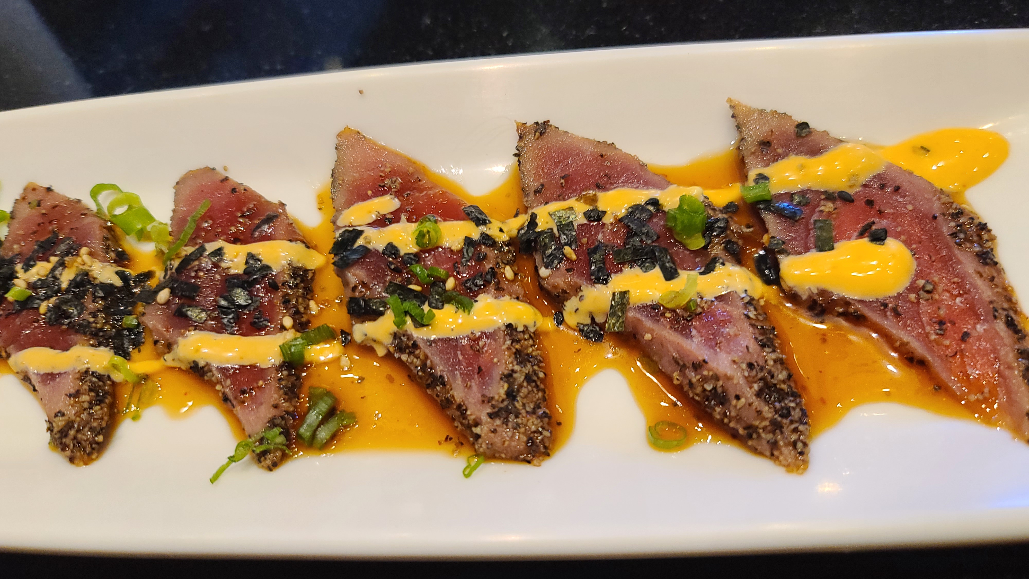 Order Seared Tuna, Sashimi in CC Sauce food online from Sushi Mon store, Las Vegas on bringmethat.com