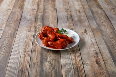 Order Wings - 6 Pieces food online from Giant Pizza King store, San Diego on bringmethat.com