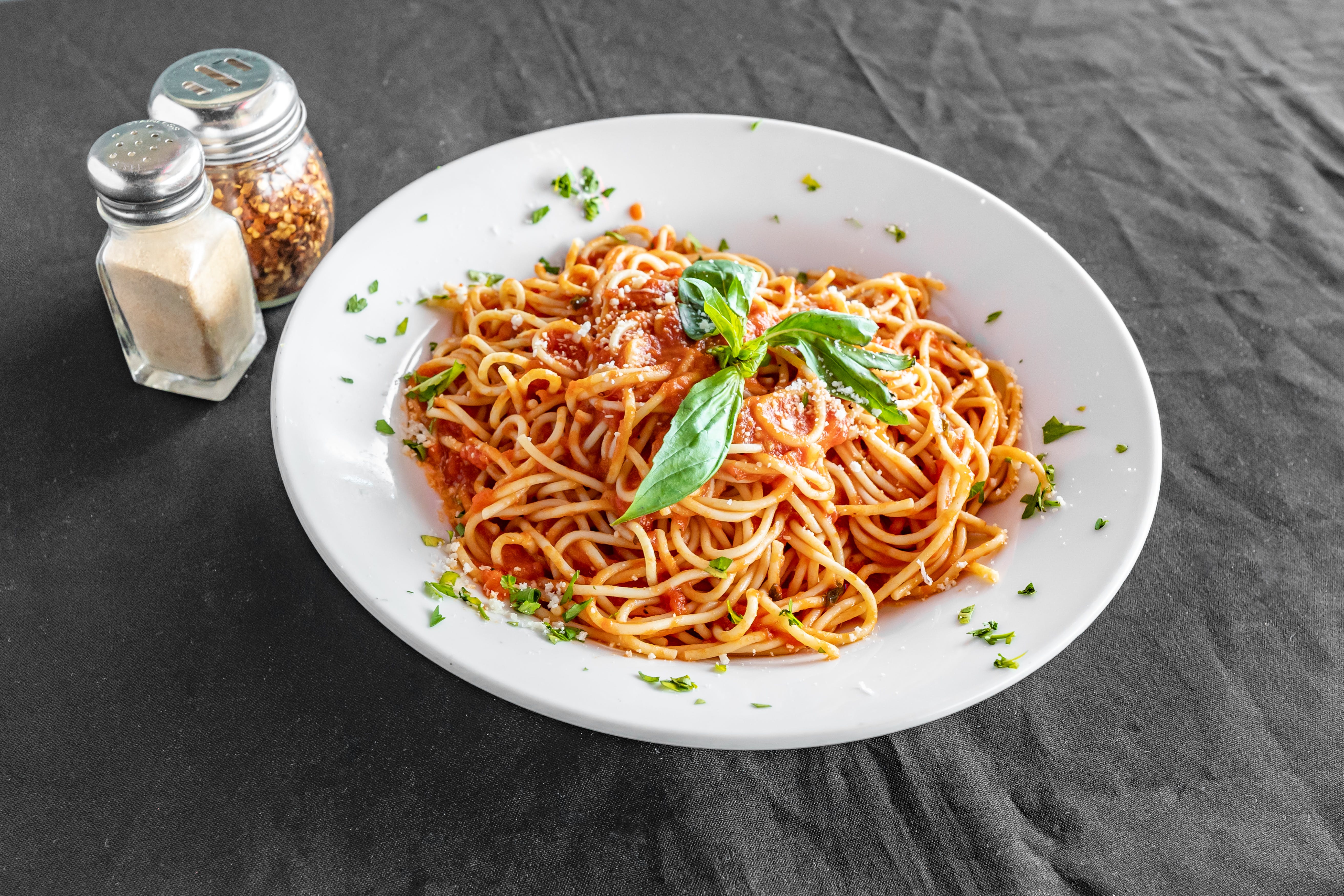 Order Spaghetti with Tomato Sauce - Pasta food online from Frank's Pizza store, Hatboro on bringmethat.com