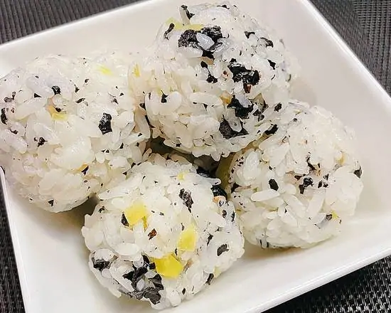 Order Seaweed Rice Balls food online from JP Gold Catering store, Las Vegas on bringmethat.com