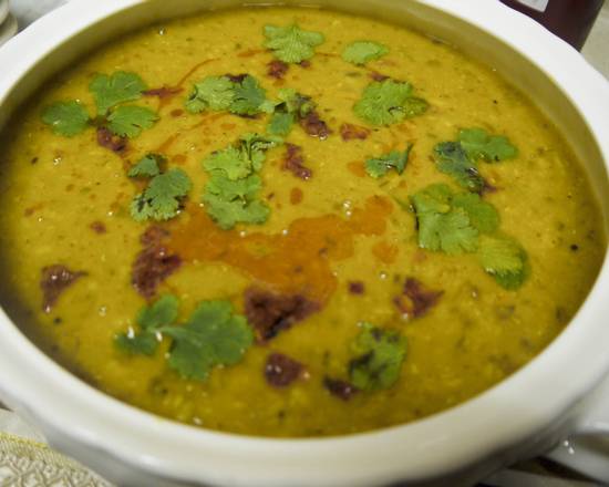 Order Yellow Tarka Daal food online from Incredible India Cafe store, Los Angeles on bringmethat.com