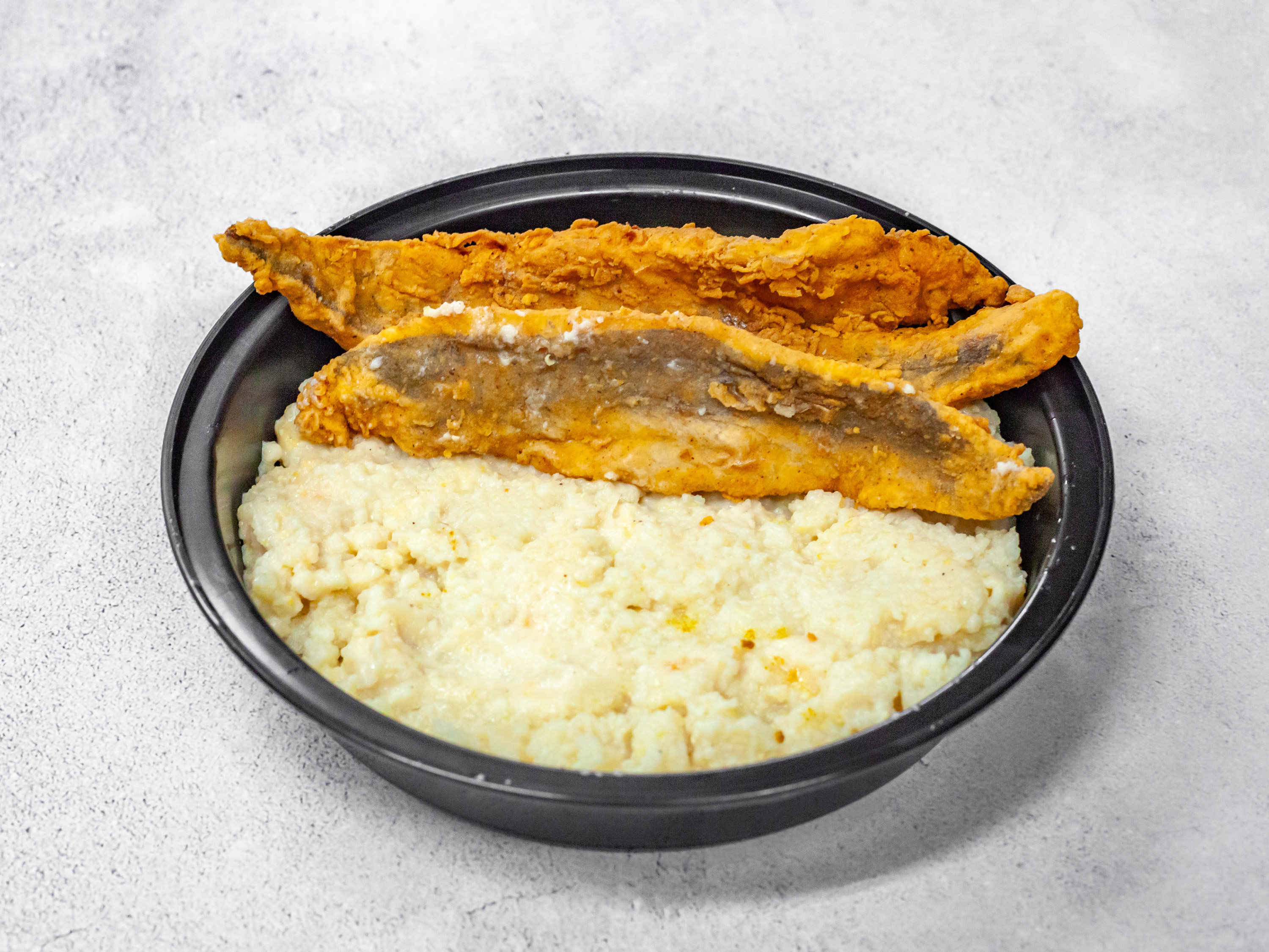 Order Fish & grits  food online from AHKIIS SOULFOOD store, Atlantic City on bringmethat.com