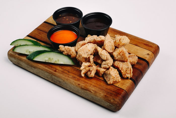 Order Kids Chicken Nuggets food online from Yabos Tacos store, Hilliard on bringmethat.com