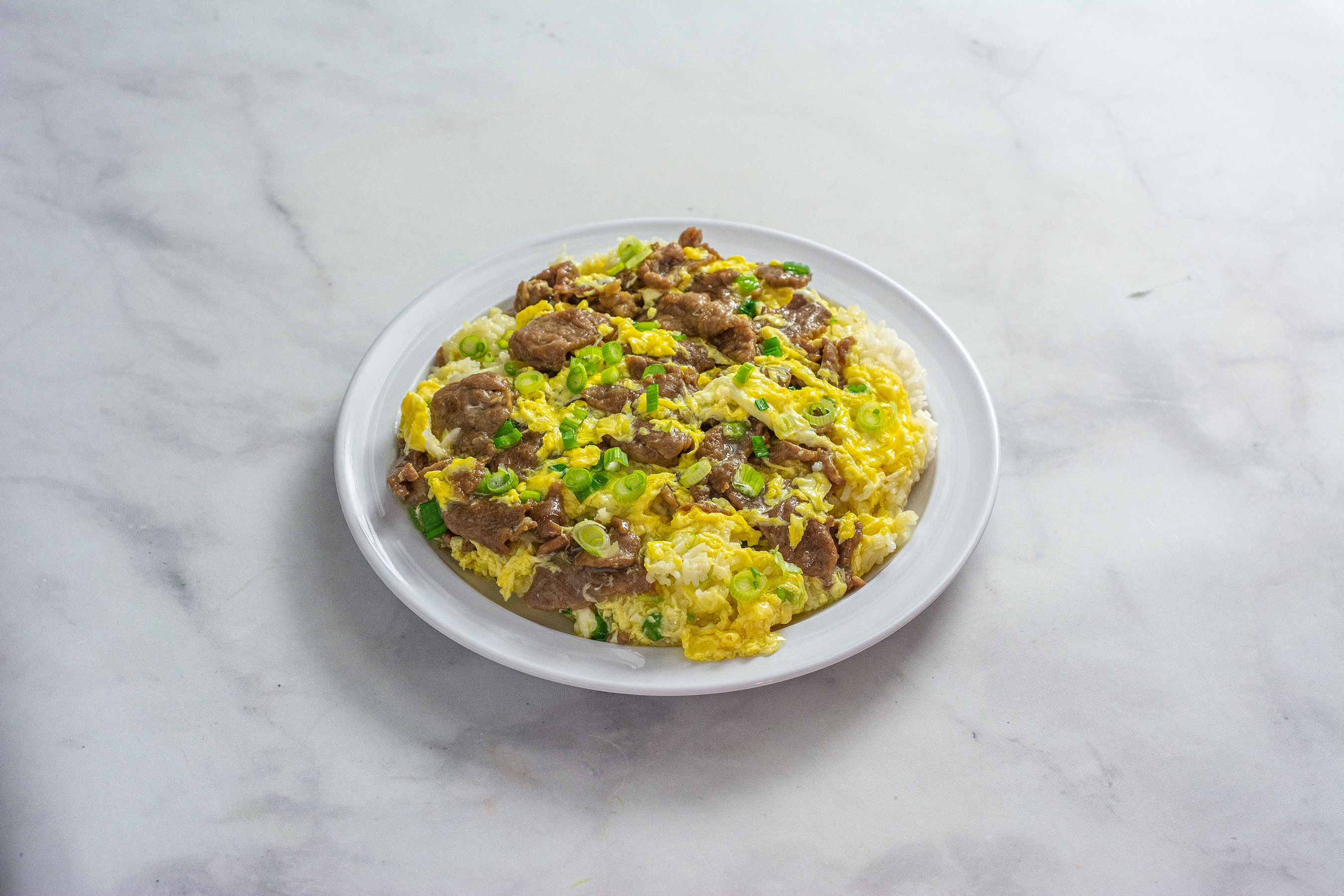 Order Beef with Scrambled Egg over Rice Plate food online from Chef Li Cafe store, San Francisco on bringmethat.com