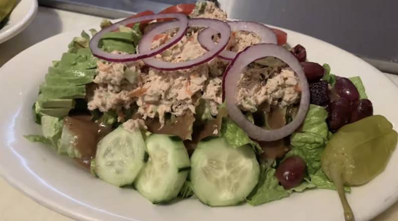 Order Mexican Grilled Chicken Salad food online from Fairfix Cafe store, Fairfax on bringmethat.com