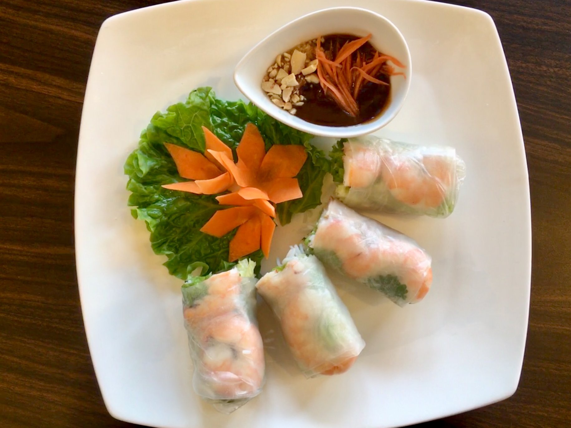 Order I1. Vegetarian Tofu Spring Roll food online from Pho Ivy store, Elk Grove on bringmethat.com