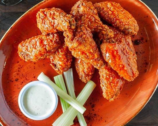 Order Jumbo Liberty Wings - 5* food online from New York Pizzeria store, Houston on bringmethat.com