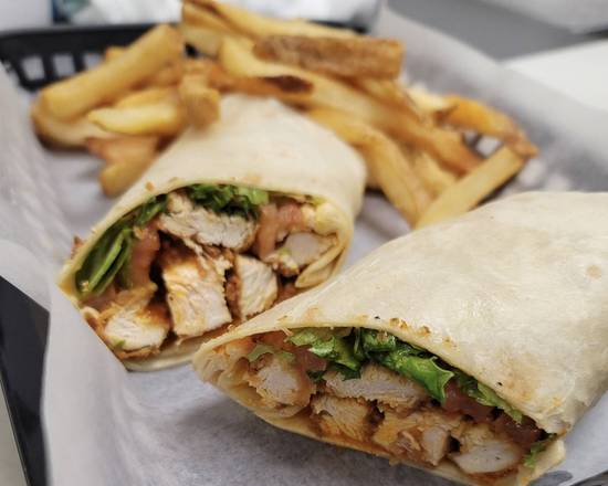 Order Buffalo Chicken Wrap food online from Patterson Station 67 store, Statesboro on bringmethat.com