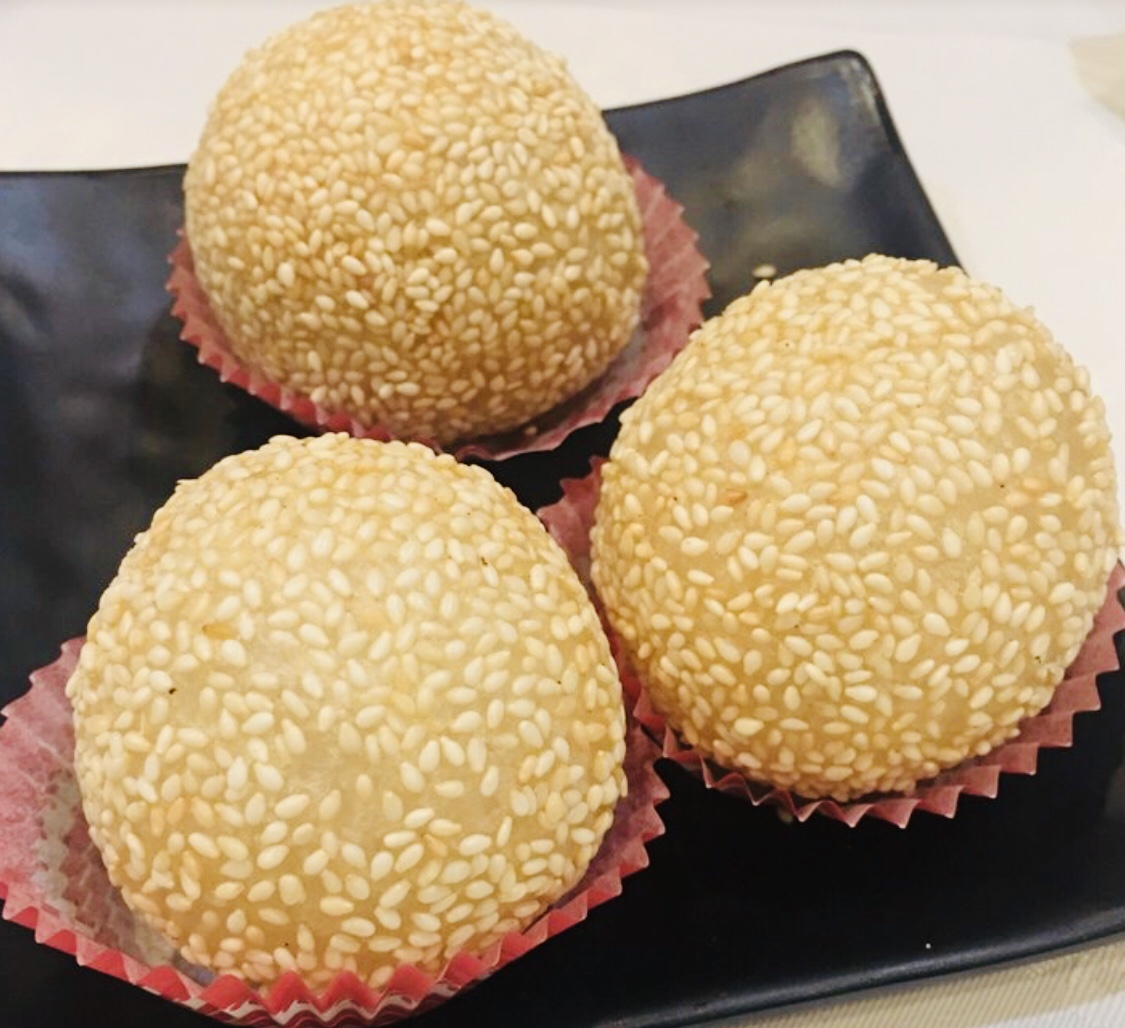 Order Small Red Bean Sesame Ball food online from It Dimsum store, Albuquerque on bringmethat.com