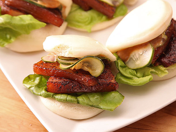 Order Pork Buns food online from Yummy Yummy store, Cape Coral on bringmethat.com