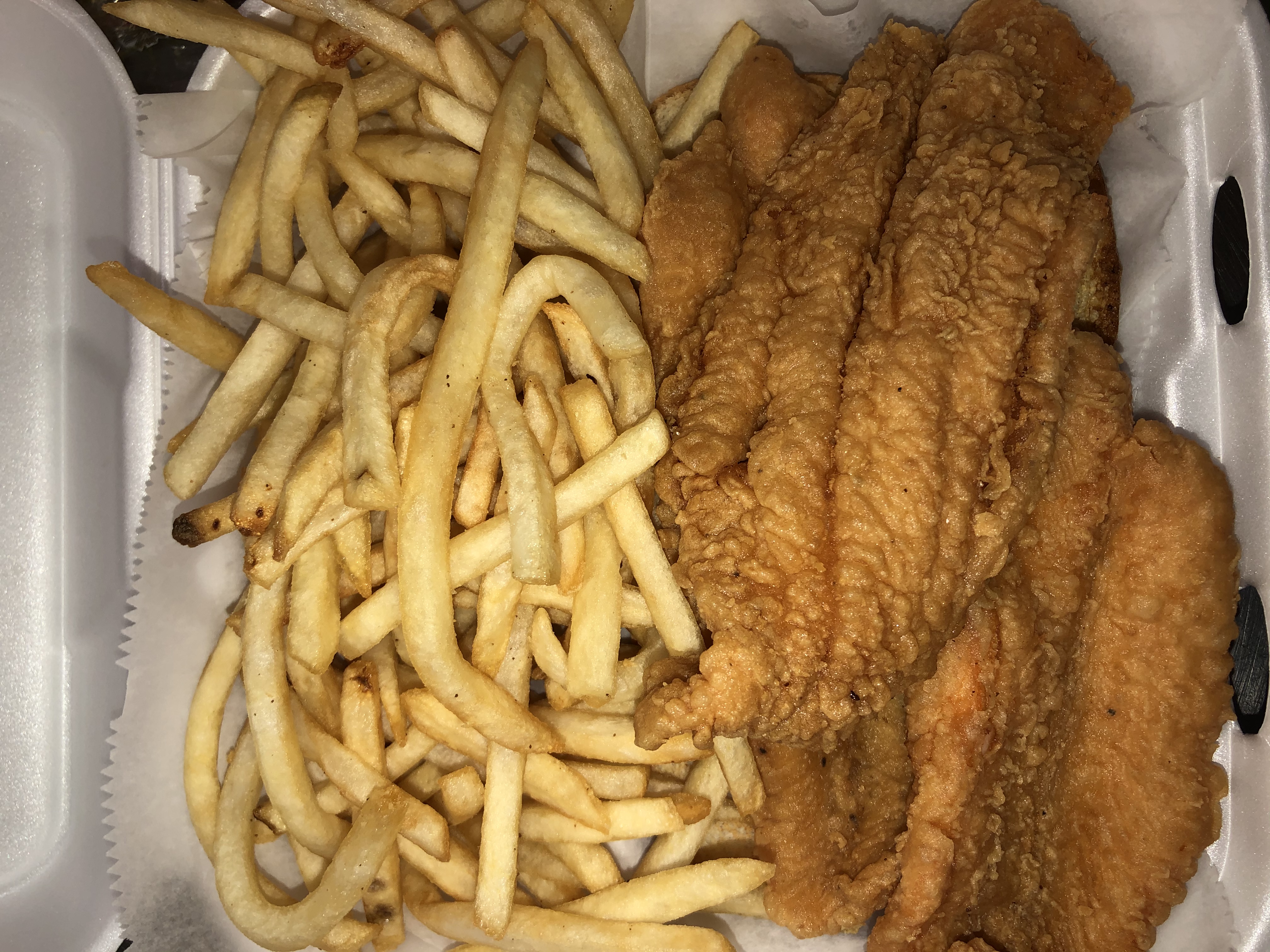 Order Catfish Fillet Dinner Plate with Fries and Drink food online from Philly Town store, Matteson on bringmethat.com