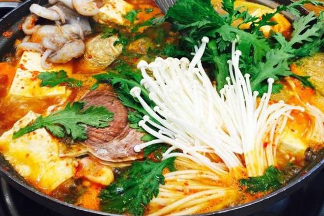 Order Assorted Sea Food Hot Pot (2-3 Serving) 해물전골 food online from Tree Garden store, Houston on bringmethat.com