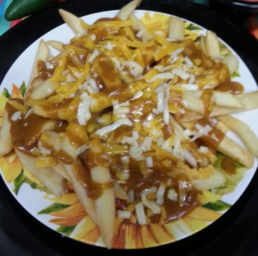 Order Chile Cheese Fries food online from Burrito Factory store, Sunland on bringmethat.com