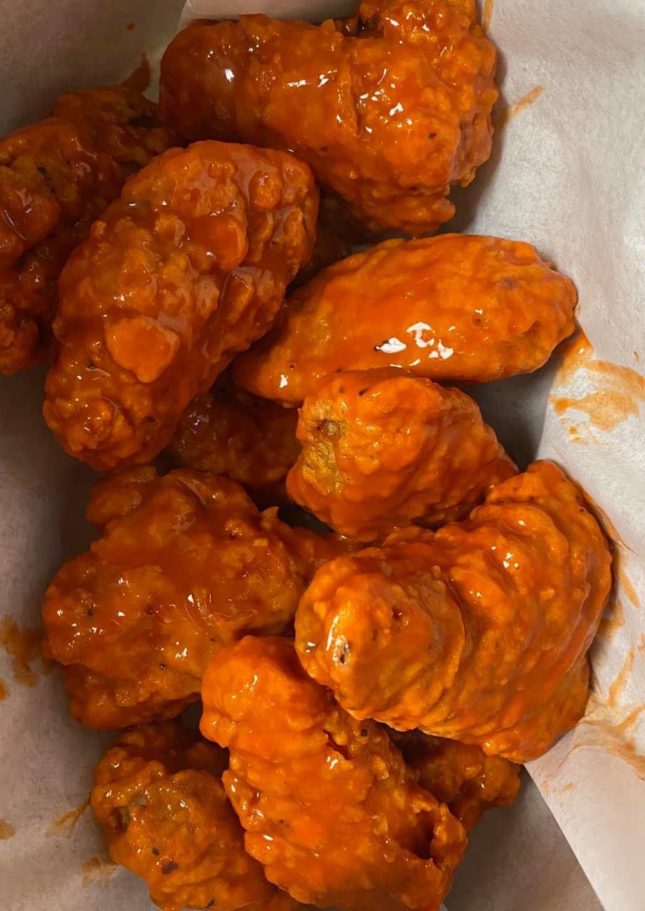 Order Buffalo Wings food online from Joseph Pizza Cucina store, Wasco on bringmethat.com
