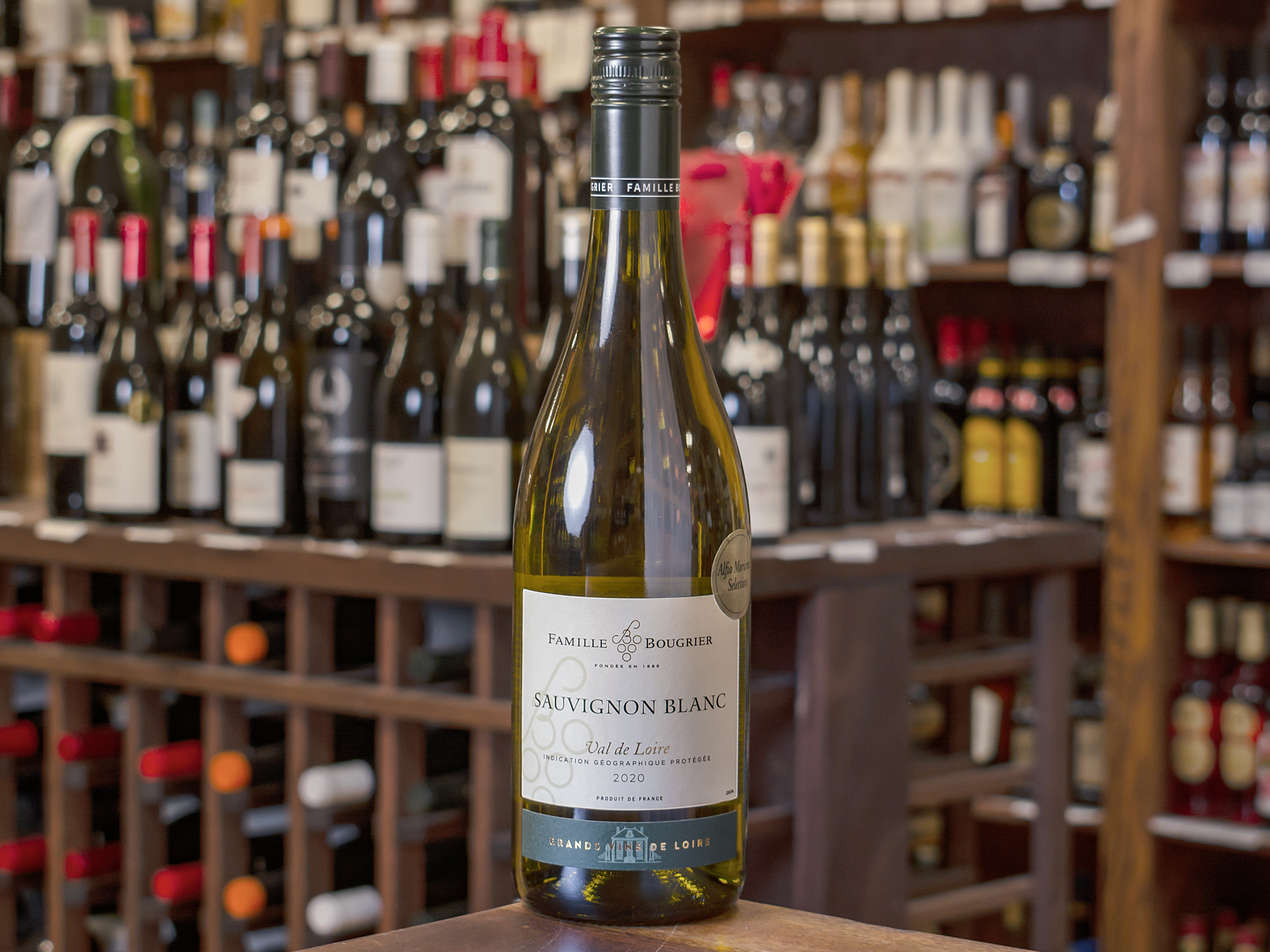 Order Bougrier Loire Sauvignon Blanc 750 ml food online from Corktree Fine Wines & Liquors store, Northport on bringmethat.com