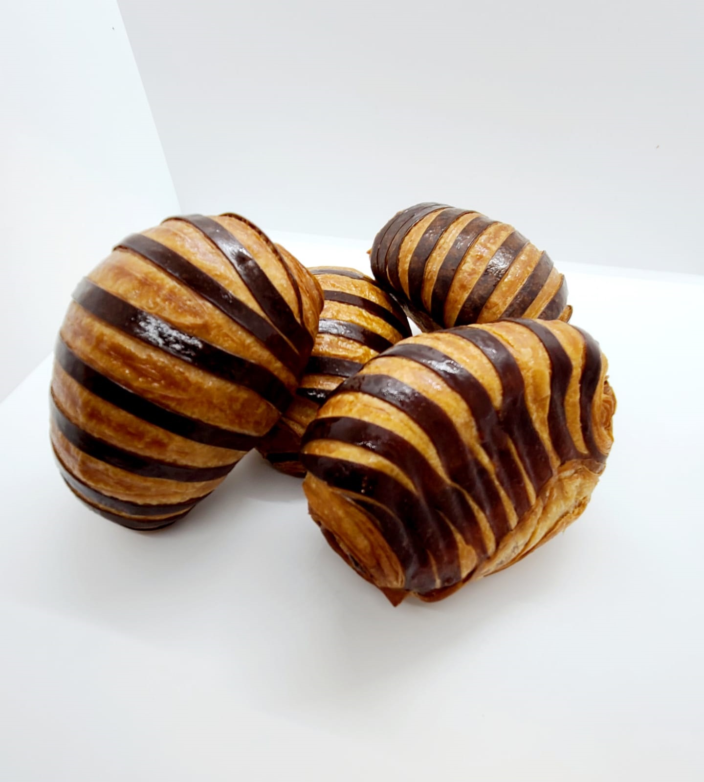 Order Hazelnut Chocolate Croissant food online from Délice Macarons store, Cranford on bringmethat.com