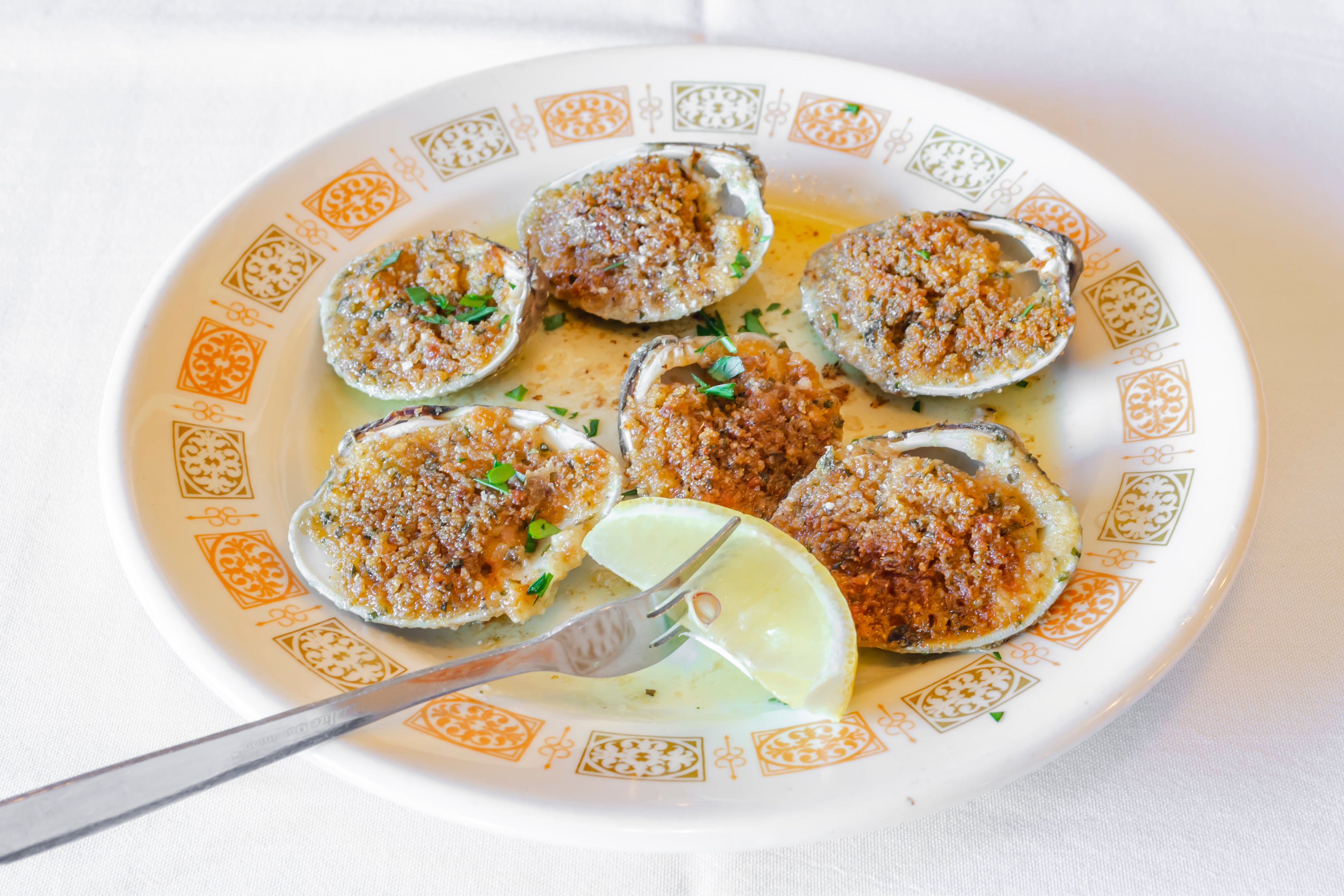 Order Baked Clams (6pc) - 6 Pieces food online from Dante's Place store, Leonia on bringmethat.com
