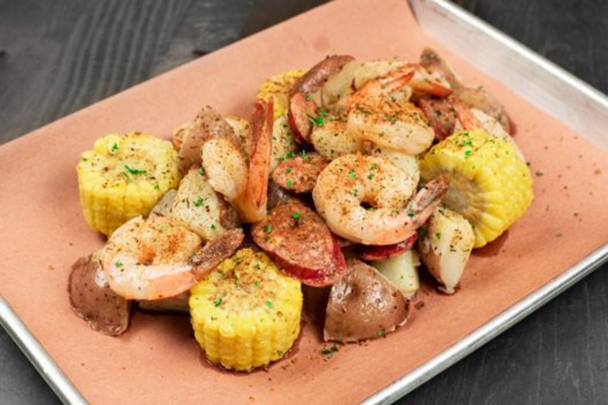 Order Southern Cajun Shrimp Boil food online from Granite City store, Saint Paul on bringmethat.com