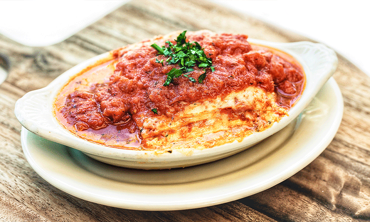 Order FOUR CHEESE LASAGNA food online from Amicis East Coast Pizzeria store, Menlo Park on bringmethat.com