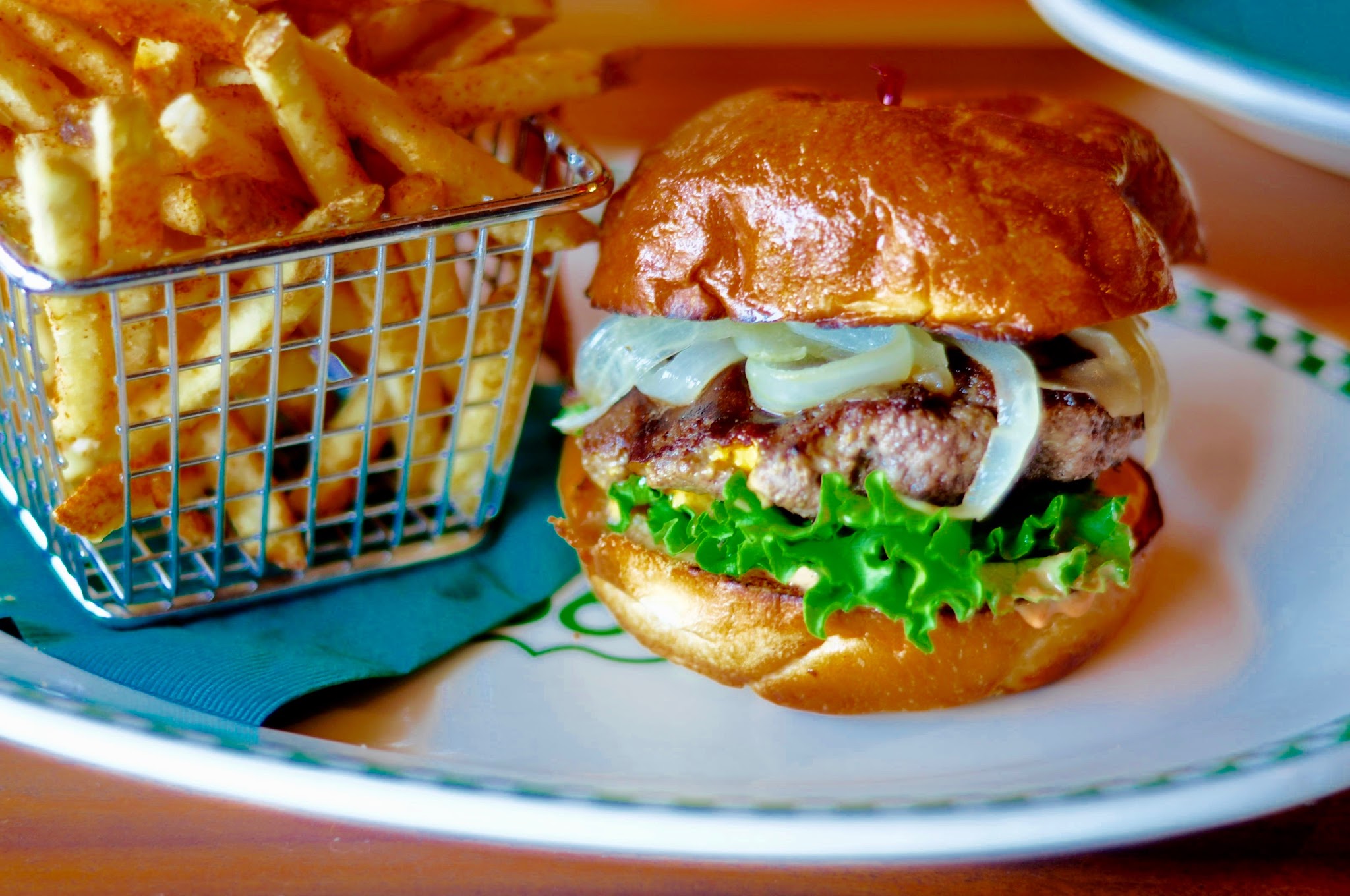 Order Juicy Lucy Burger food online from Barney Beanery store, Los Angeles on bringmethat.com