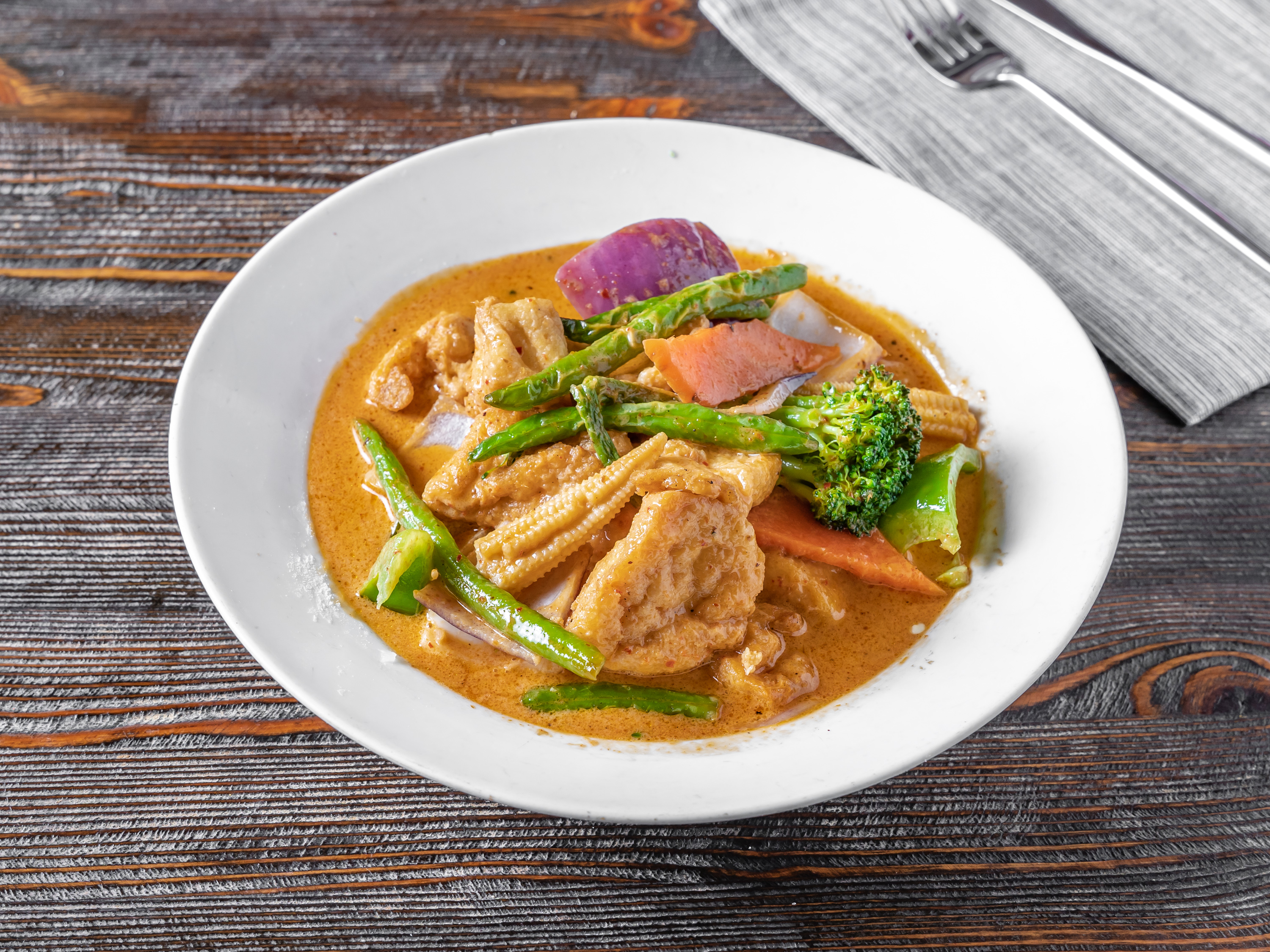 Order Thai Red Curry  food online from Plump Dumpling store, New York on bringmethat.com