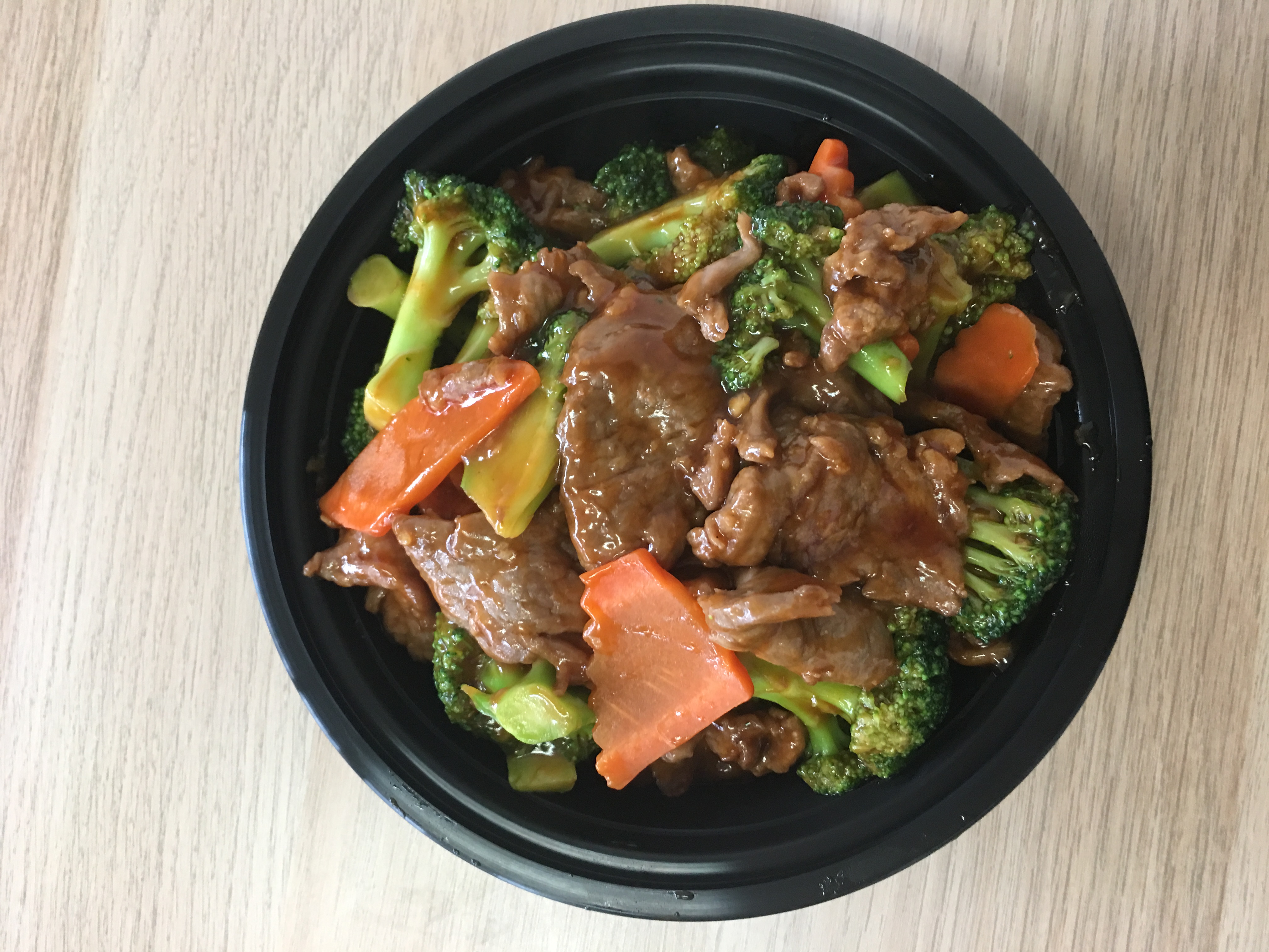 Order 60. Dinner Beef and Broccoli food online from China Express store, Arlington on bringmethat.com