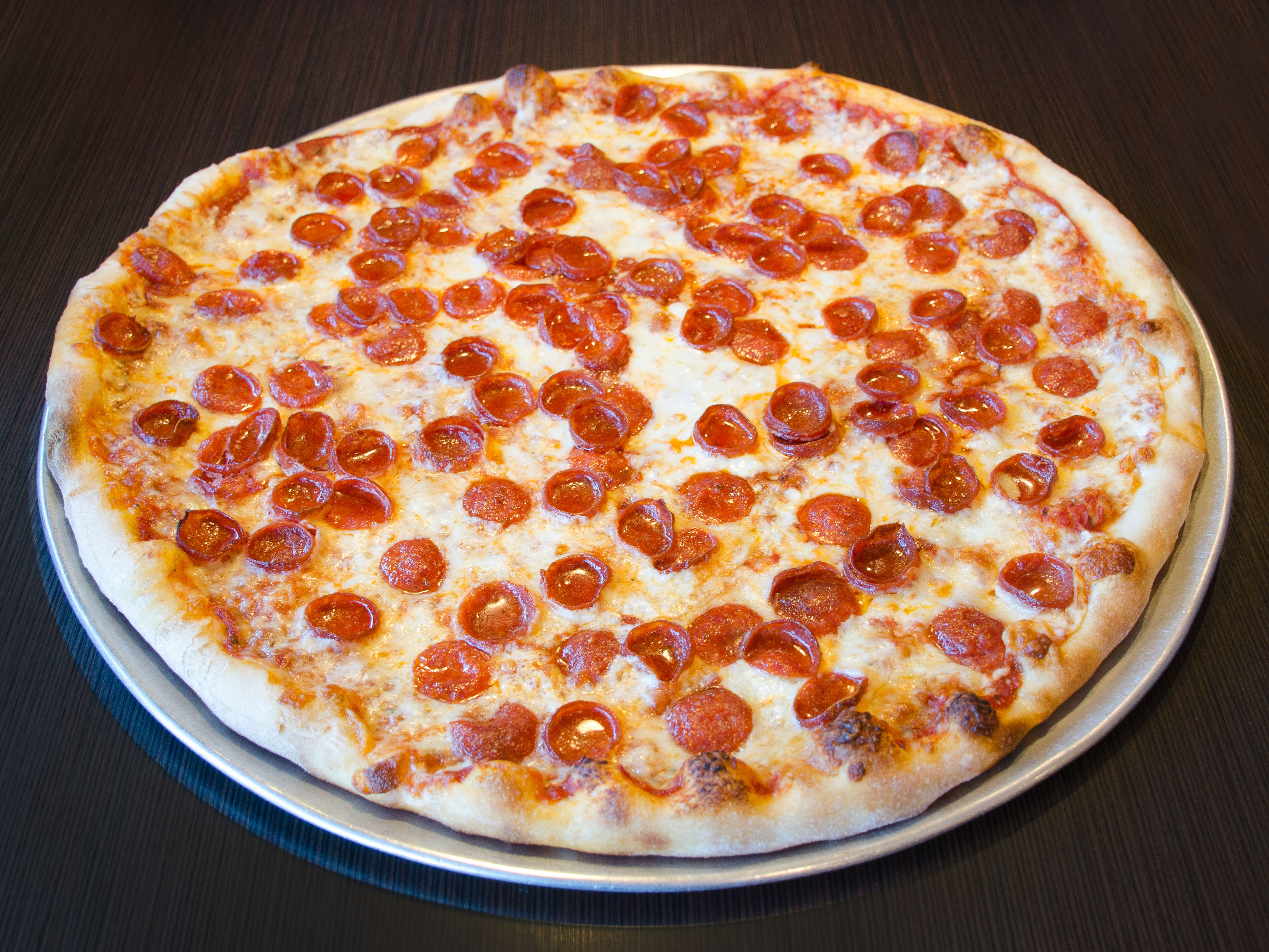 Order Cheese Pizza food online from Bellina's Pizza store, East Islip on bringmethat.com