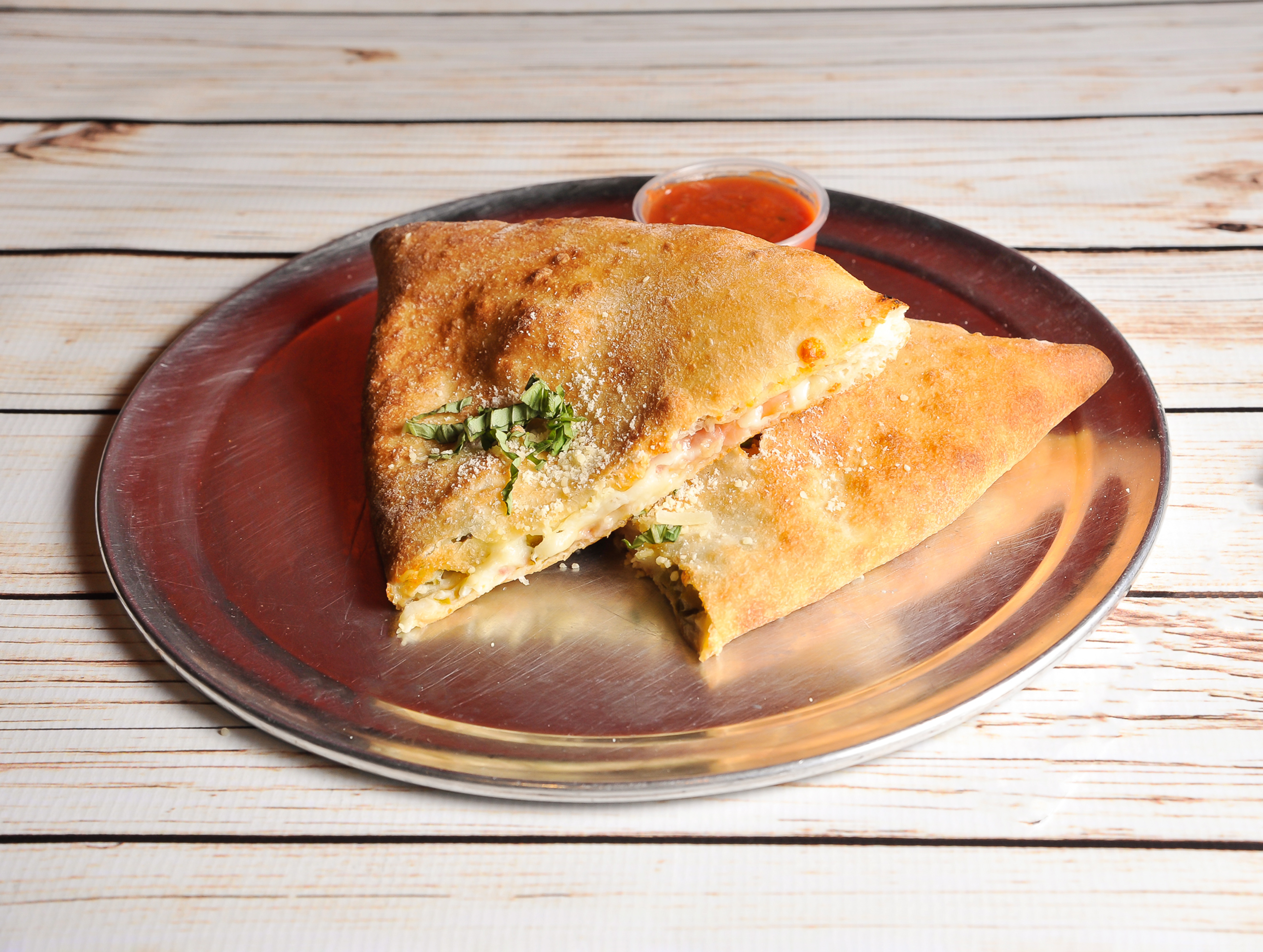 Order Union Calzone food online from Flippin Pizza store, Alpharetta on bringmethat.com