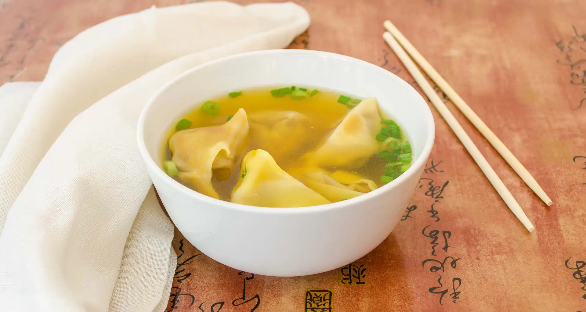 Order Wonton Soup 云吞汤 food online from Oriental Garden store, Lyndhurst on bringmethat.com